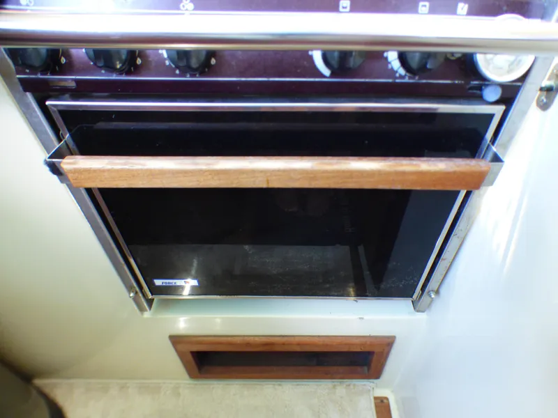 1985 Catalina 36