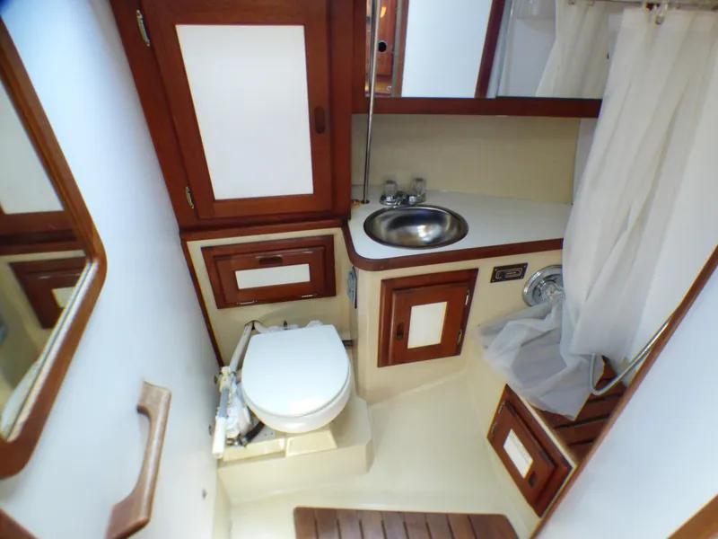 1985 Catalina 36