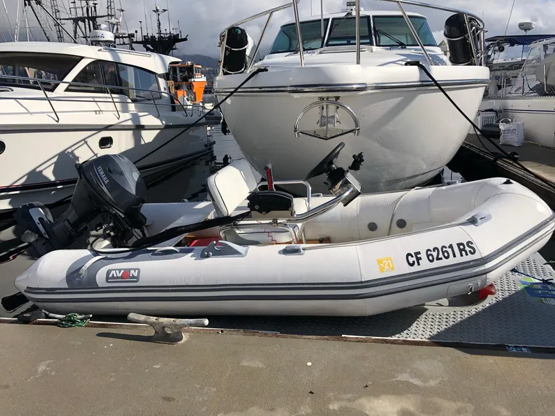 2005 Tiara Yachts 4300 Sovran