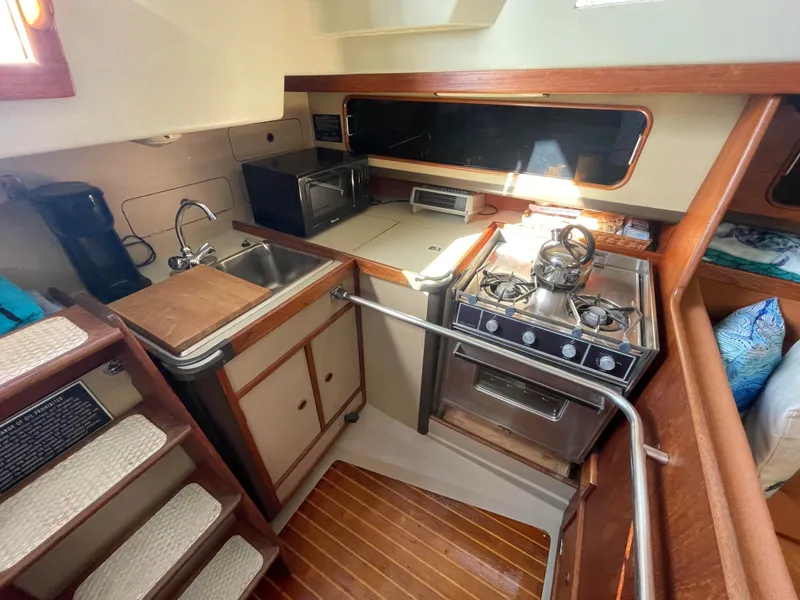 1984 C&C 35 MK III