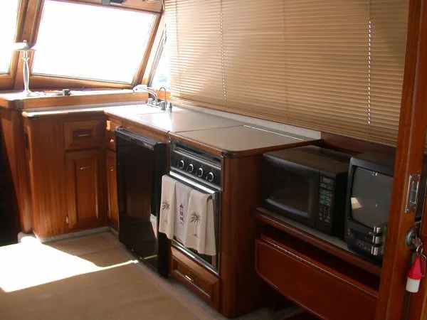 Galley starboard forward