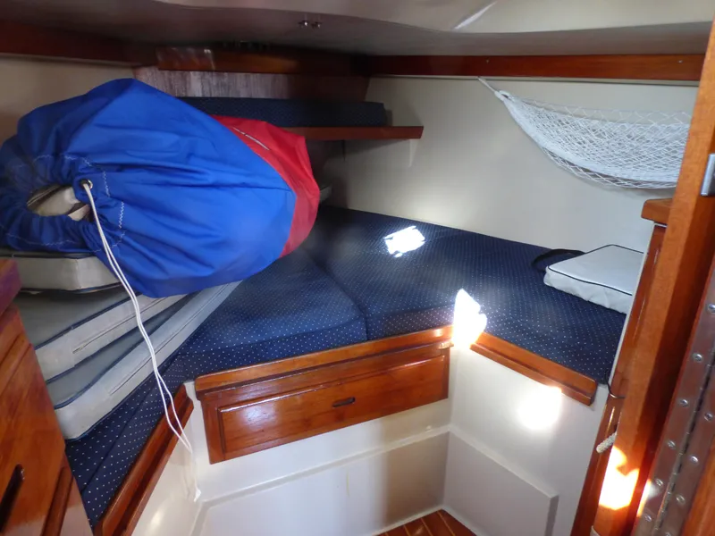 1989 Catalina 34