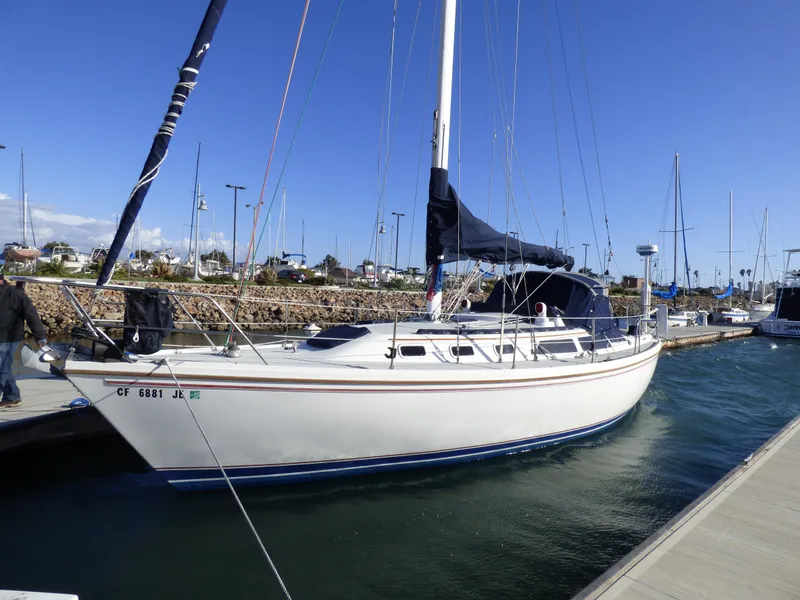 1989 Catalina 34