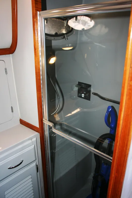 1990 Mediterranean Sportfisher