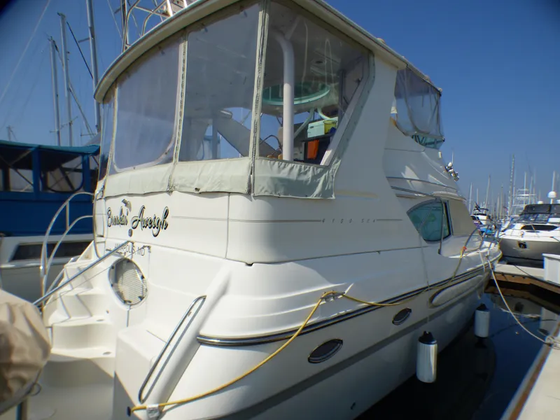 1998 Maxum 4100 SCA