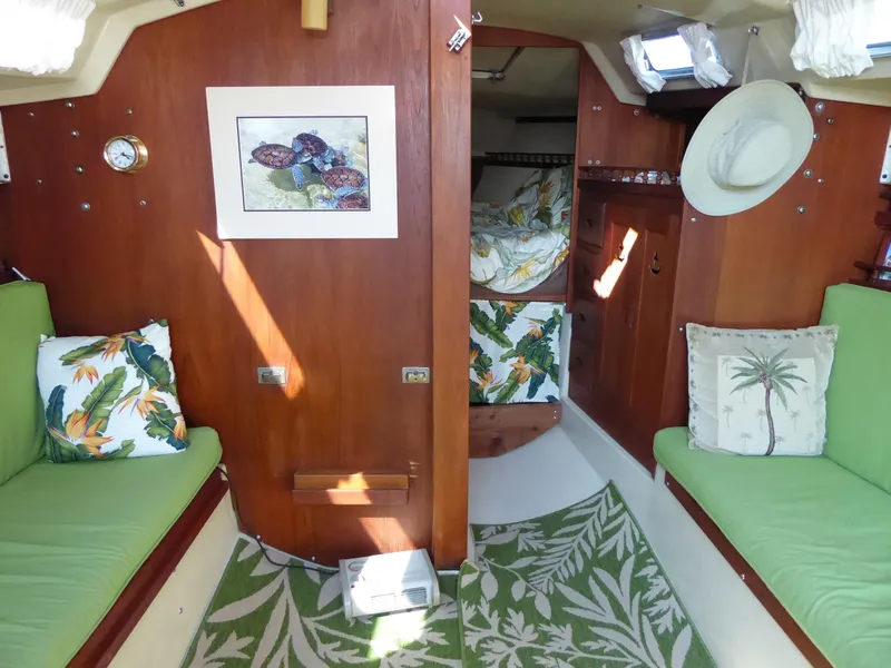 Interior 5