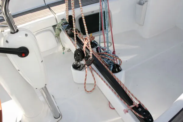 2005 Jeanneau Sun Odyssey