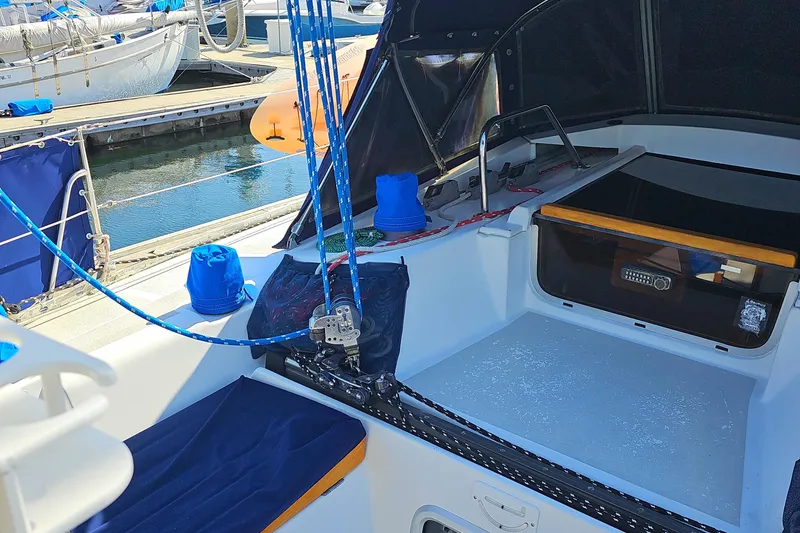 1985 Hunter Legend 40