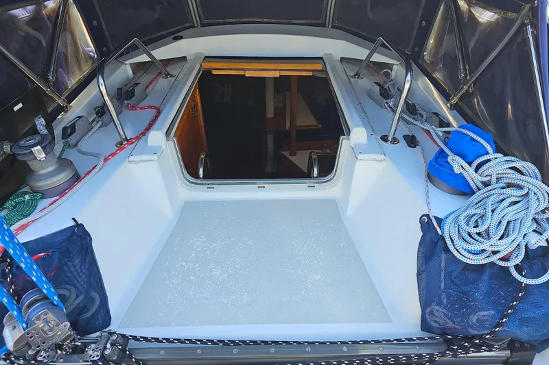 1985 Hunter Legend 40