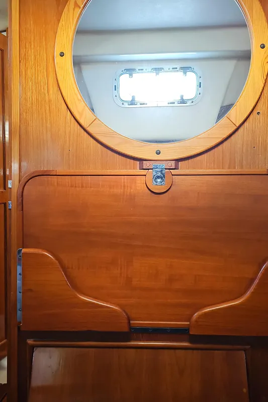 1985 Hunter Legend 40