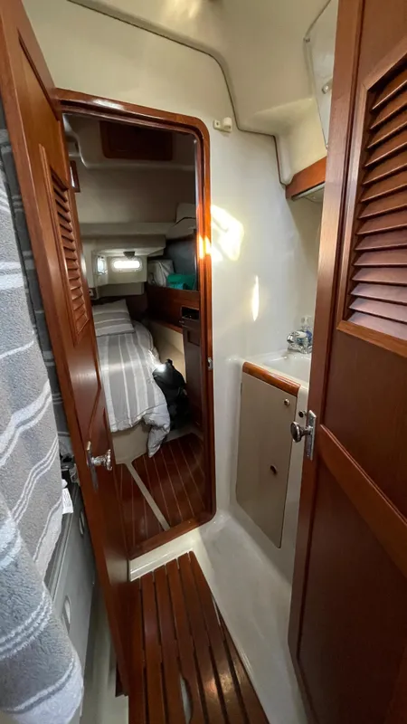 1989 C&C Sloop