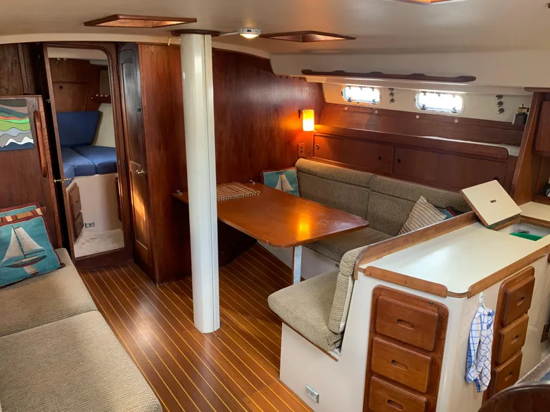 1987 Morgan Catalina 41