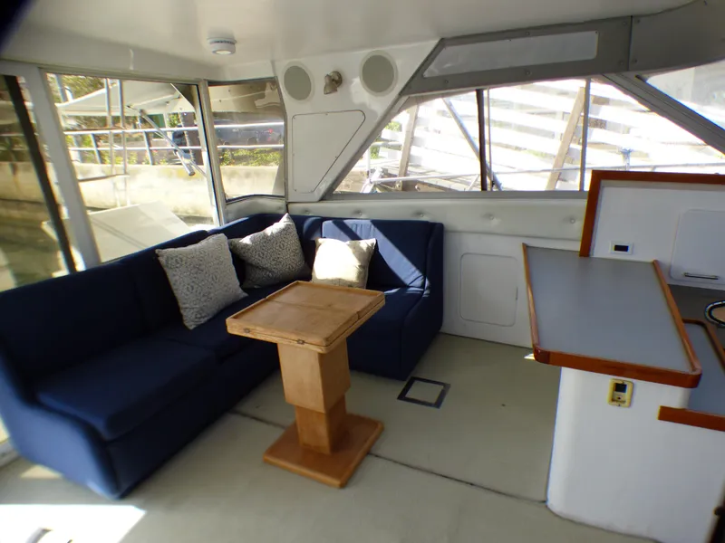 1990 Trojan 12 Meter International
