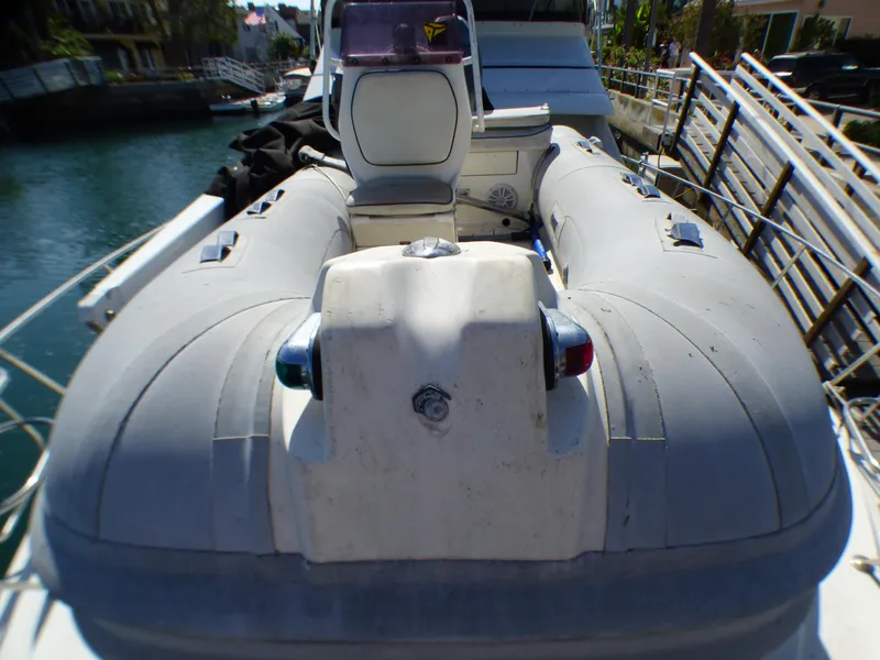 1990 Trojan 12 Meter International