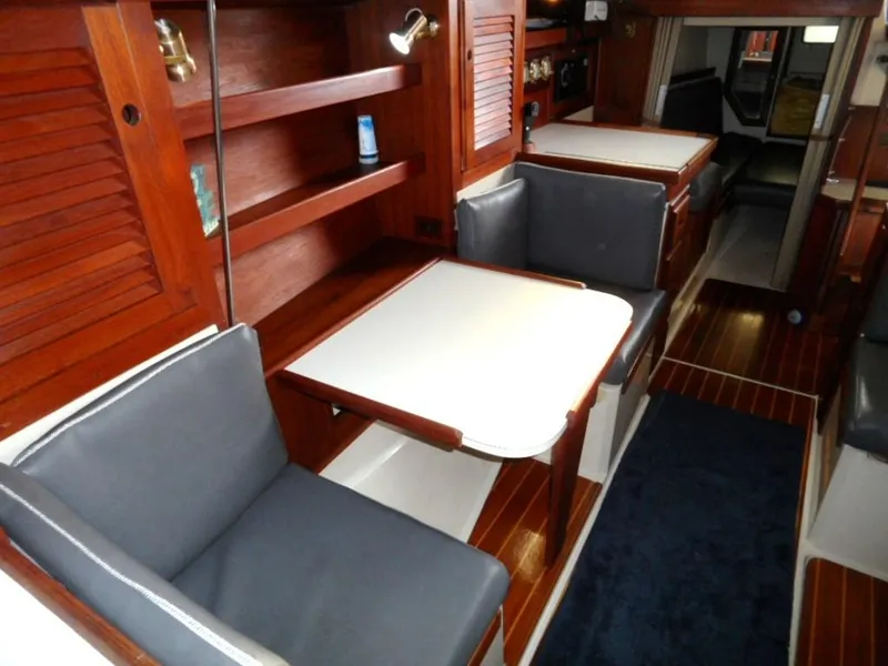 1989 Catalina Sloop