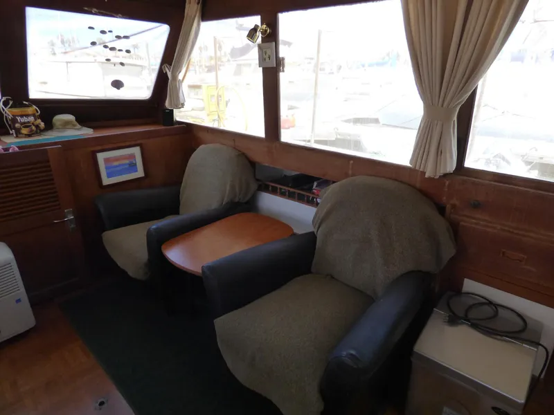 Starboard Seating