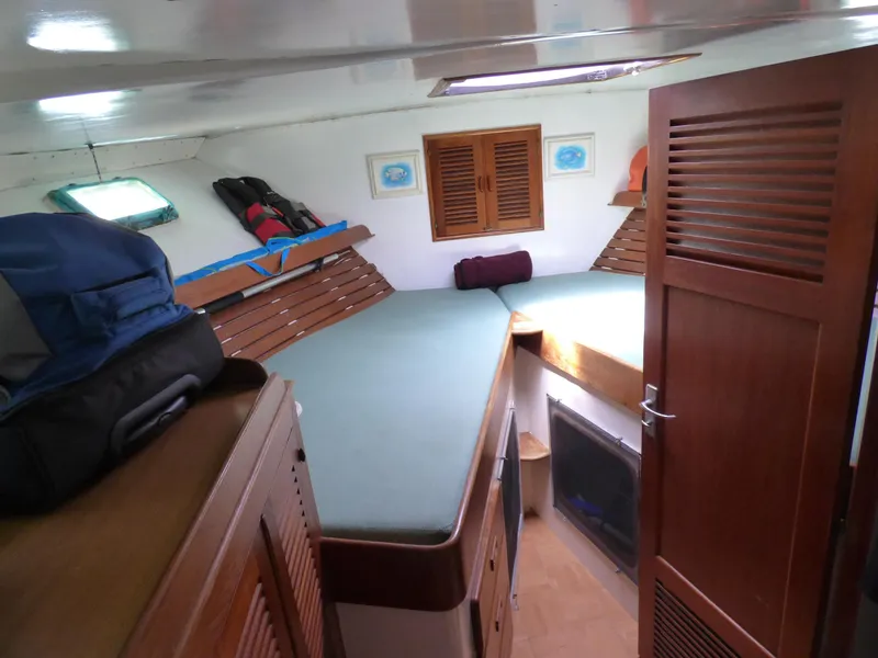 Forward Berth