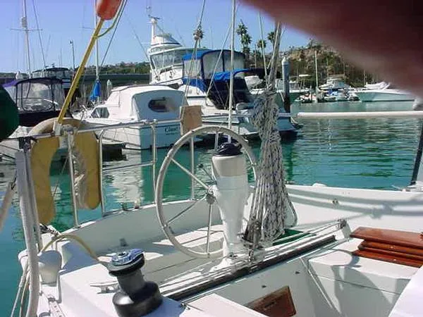 Boarding Cockpit To Starboard