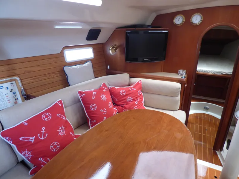 1991 Hunter Passage 42