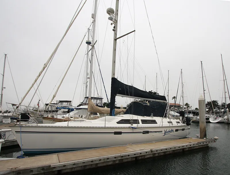 1991 Hunter Passage 42