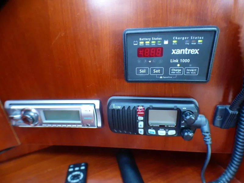 2004 Beneteau 423