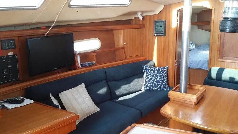 2003 Hunter 356