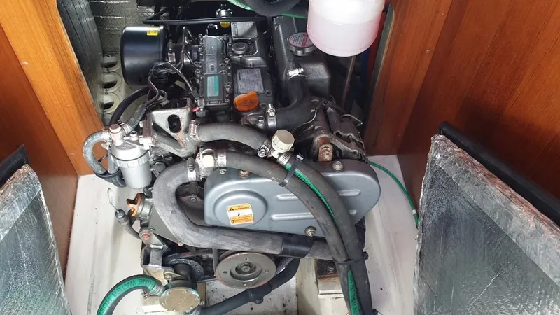 2003 Hunter 356