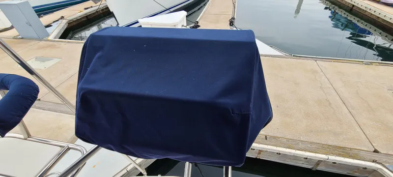 2009 Catalina 375