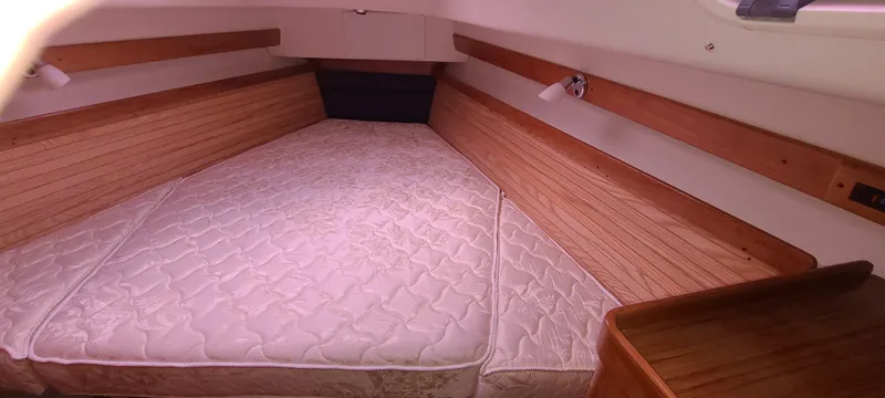 2009 Catalina 375