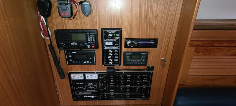 2009 Catalina 375