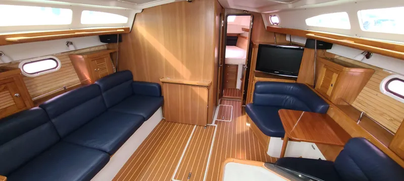 2009 Catalina 375