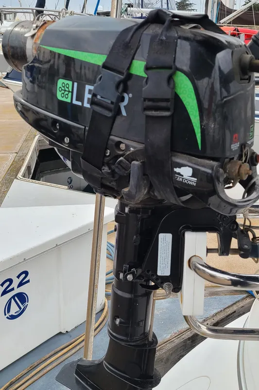 2009 Catalina 375