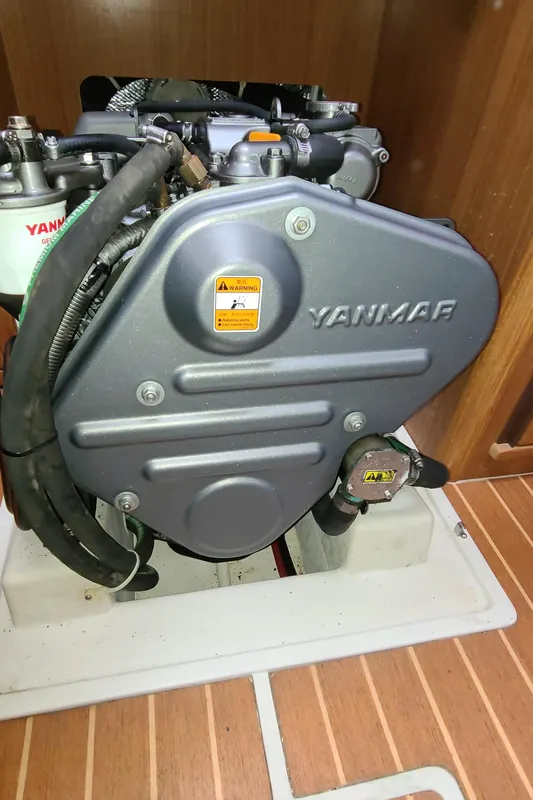 2009 Catalina 375