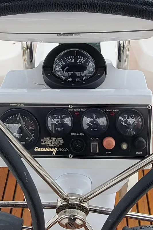 2009 Catalina 375