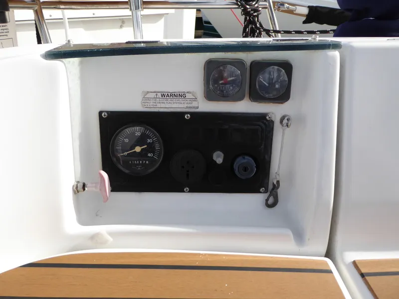 Engine instruments