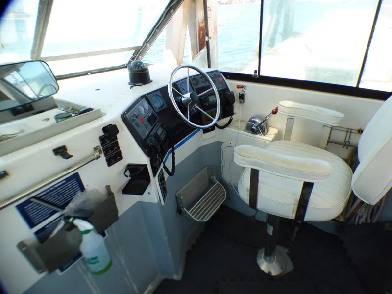 1992 Baha Cruisers 280 Weekender