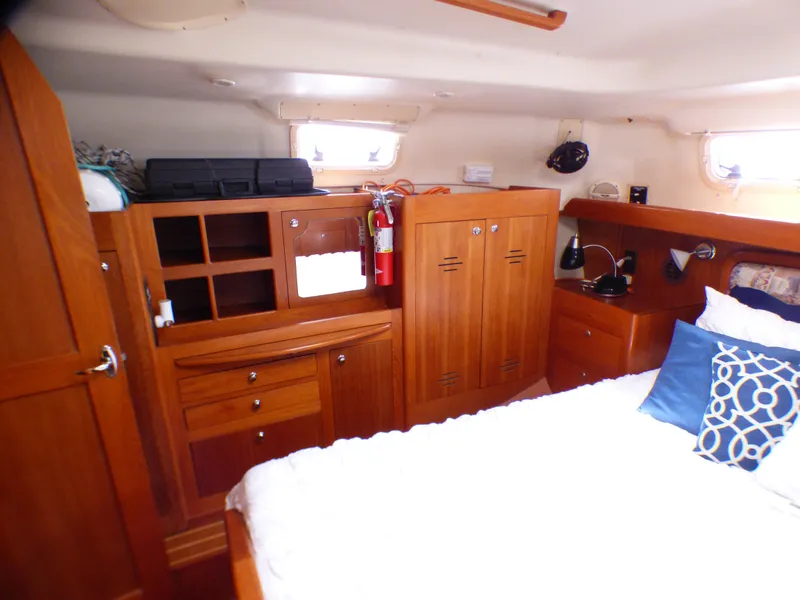 2002 Hunter Passage 420