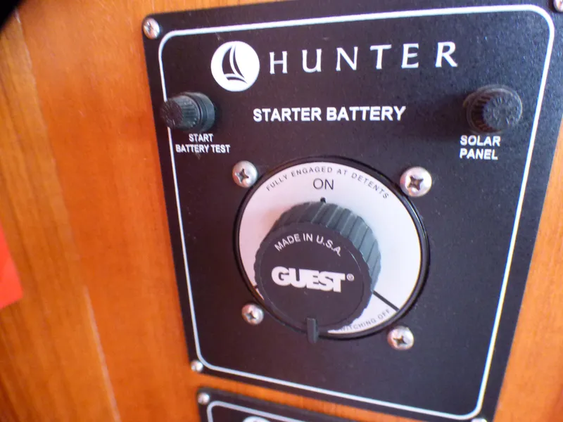 2002 Hunter Passage 420