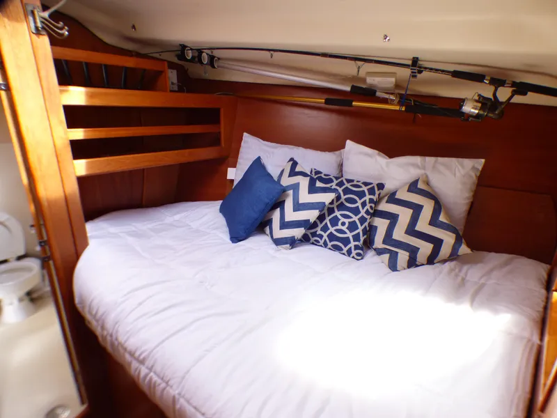 2002 Hunter Passage 420