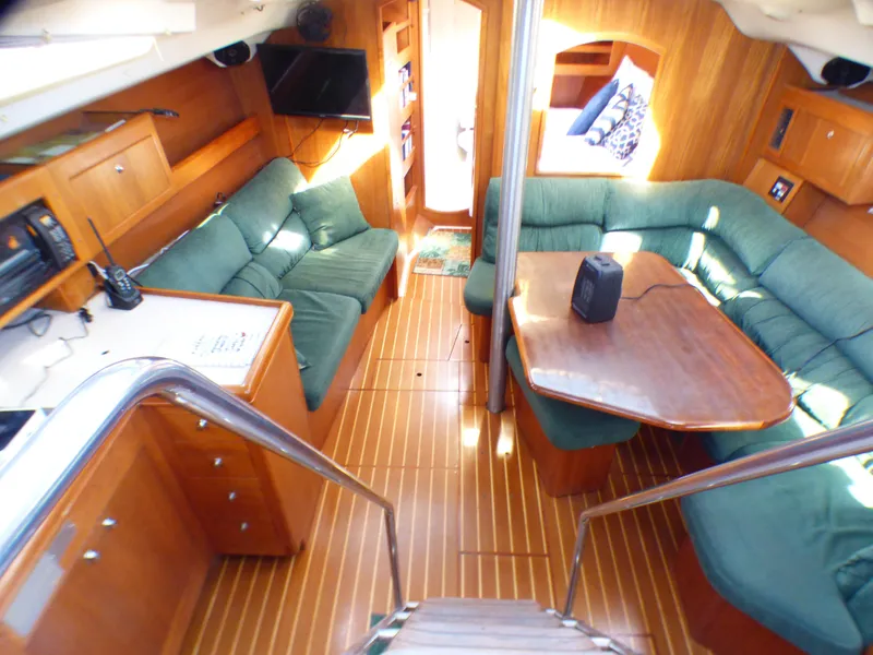 2002 Hunter Passage 420