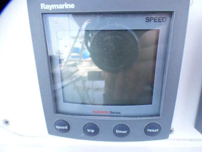 2002 Hunter Passage 420