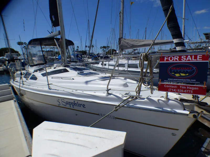 2002 Hunter Passage 420