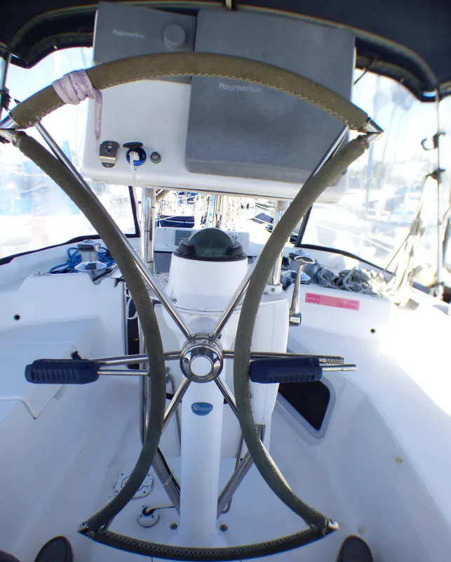 2002 Hunter Passage 420