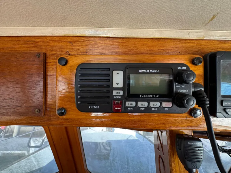 1979 Californian LRC Sedan Bridge radio panel with West Marine VHF580 installed.