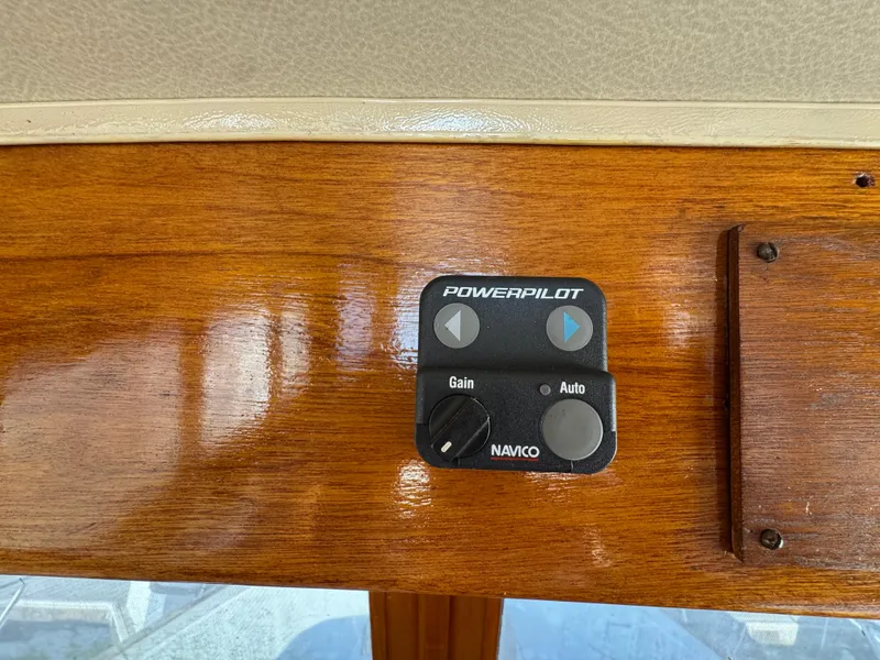 PowerPilot control panel on 1979 Californian LRC Sedan Bridge boat dashboard.