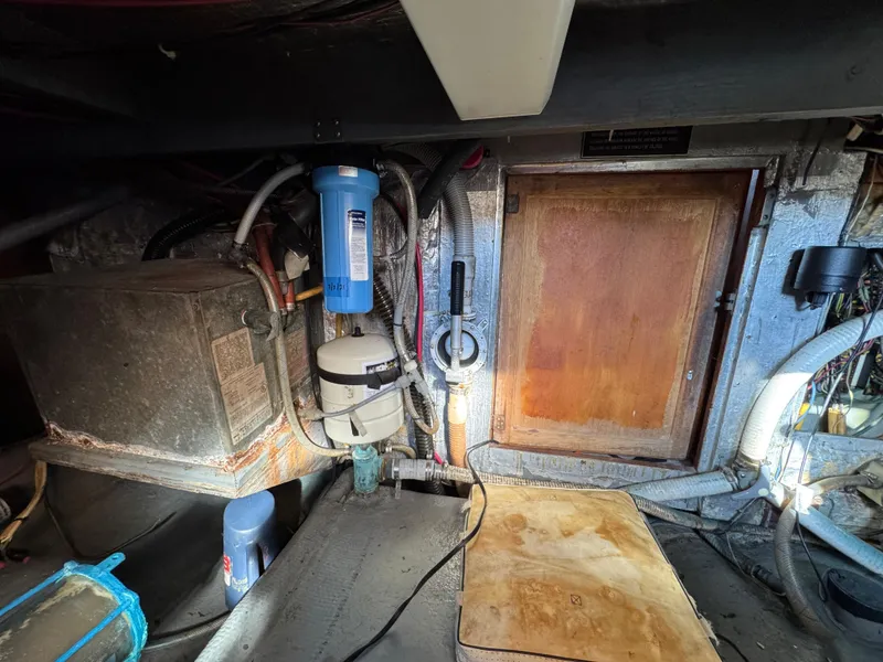 1979 Californian LRC Sedan Bridge