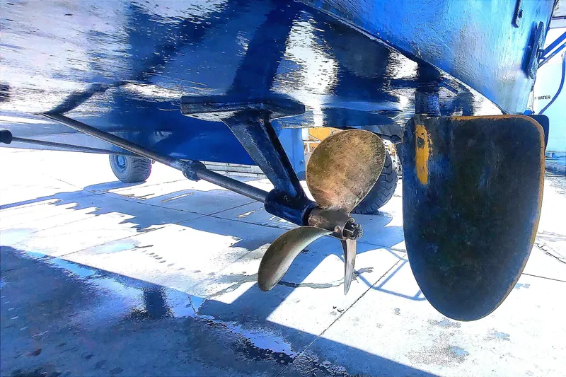 1979 Californian LRC Sedan Bridge propeller and rudder, dry docked for maintenance.