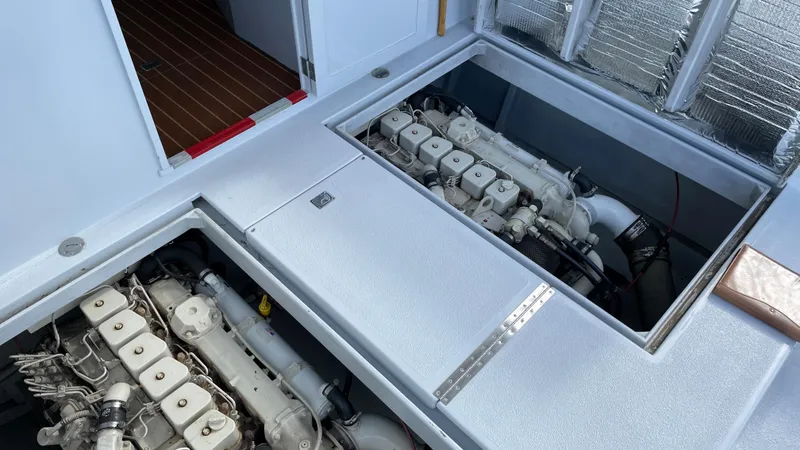 2005 Seaway Pilot House