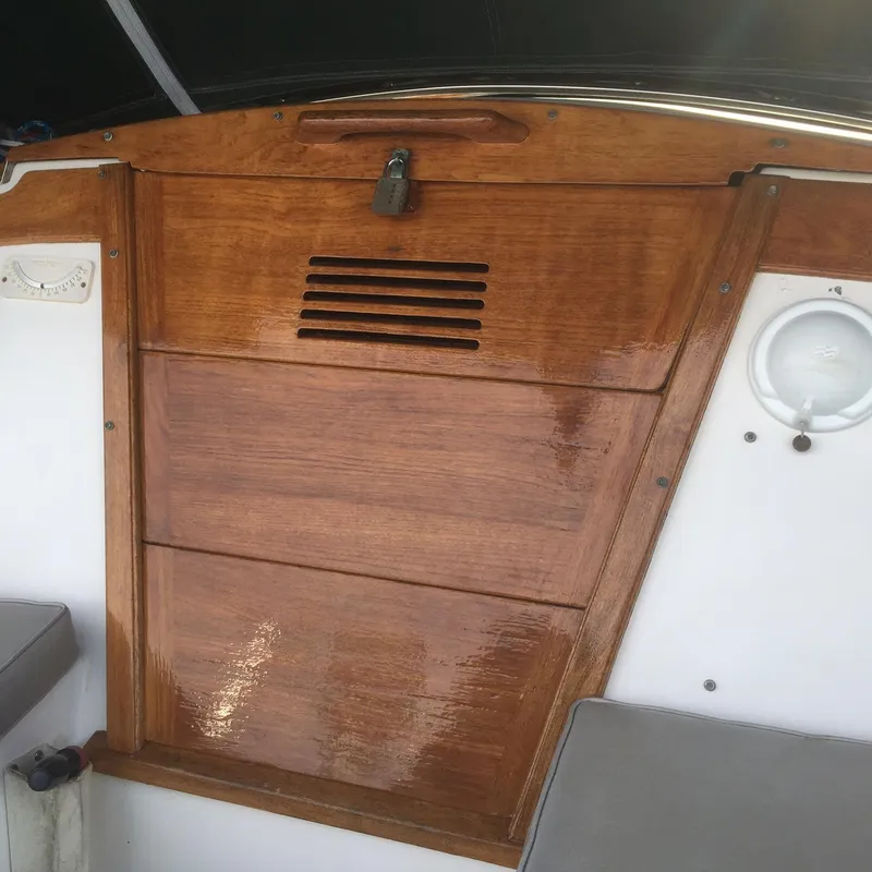 1985 Catalina 30