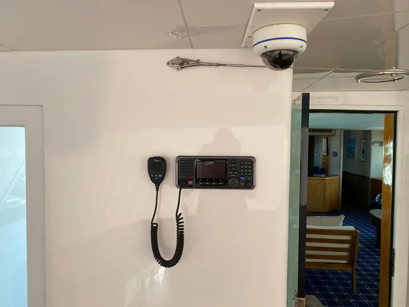 1991 Hatteras 105 Raised Pilothouse